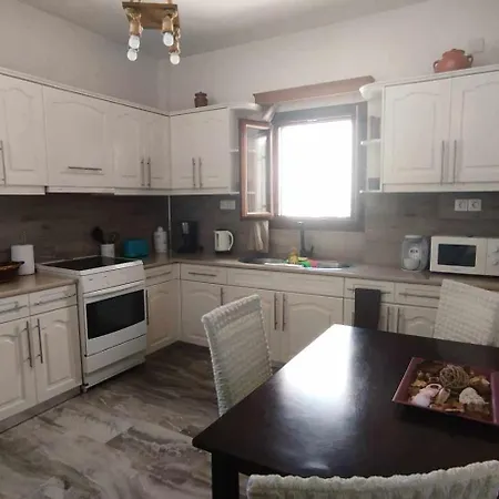 Holiday home Lemonia
