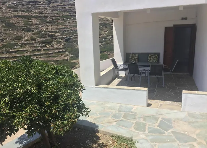 Lemonia Semesterbostad *